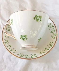 Royal Tara Bone China Tasse & Untertasse Kleeblätter Galaway - Bild 1 von 4