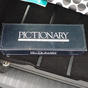 1985 Pictionary 1st Edition Charades Game 100% COMPLETE - Picture 1 of 4