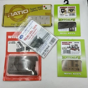 Metcalfe / Wills / Ratio / AM OO Gauge Card & Plastic Model Kits Lot / Bundle X5 - Picture 1 of 8