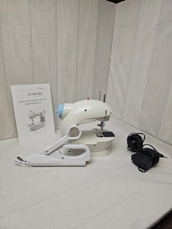 Lil-Sew & Sew Mini Sewing Machine LSS-202 with Foot pedal and Electric Scissors - Image 1 of 4