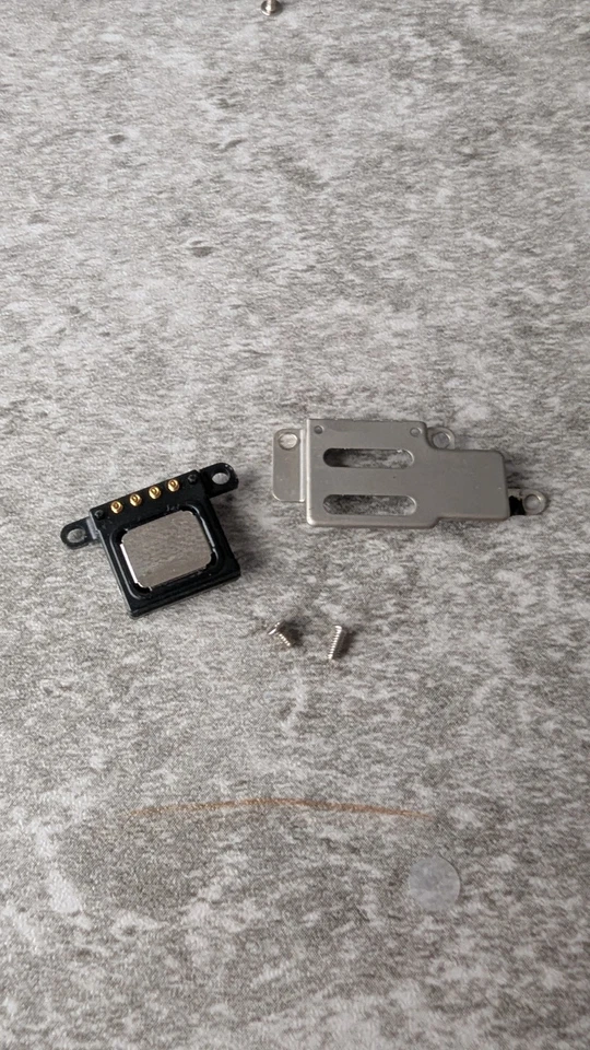 Repuesto módulo altavoz auricular iPhone 6.  Foto 1 de 1