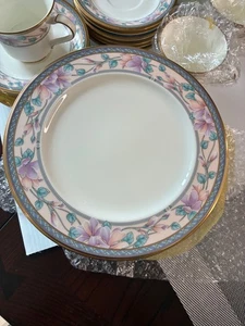 Lot Of Six Plates.  Embassy Suite Salad Plates China 8 1/2" MINT - Picture 1 of 2