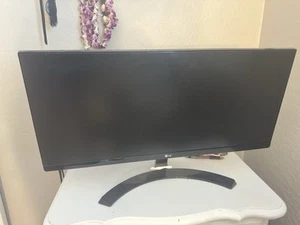 LG 29UM68-P 29-inch UltraWide monitor - Picture 1 of 3