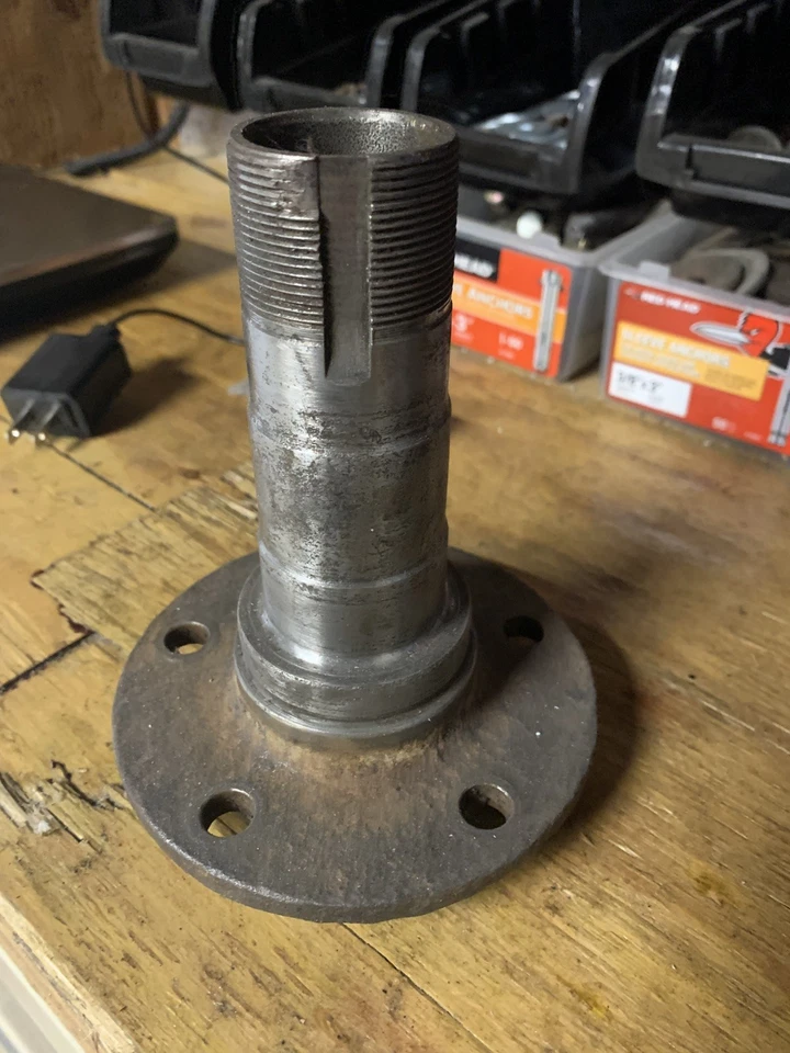 93-96 Ford Bronco F-150 Spindle 5 bolt non-abs 4wd 4x4 Dana 44 IFS D44 - Image 1 of 3