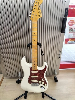 Guitare électrique FENDER JV MOD 60S STRAT - Photo 1/4