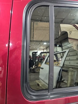 Passenger Rear Door Vent Glass Privacy Tint Fits 91-97 EXPLORER 614297 - Image 1 of 4