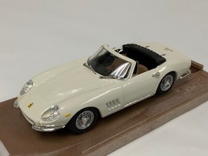 1/43 Box Model Ferrari 275 GTB Spyder in white  8428  Made in Italy