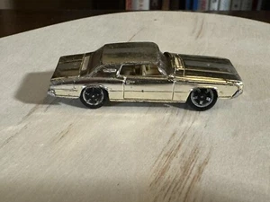 Diecast Aurora 1969 caja de cigarros dorada Thunderbird 8110 - Imagen 1 de 6