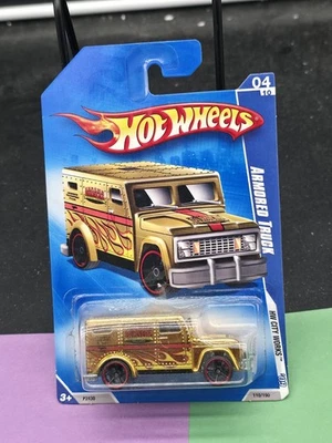 Hot Wheels HW City Works '09 4/10 (2008) Gold Armored Truck Toy 110/190 - Image 1 of 2