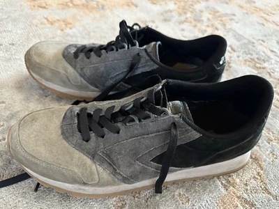 Zapatilla deportiva Brooks Chariot retro de gamuza gris/negro para hombre - talla 10/44 Foto 1 de 4