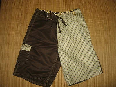 #7056 ¡Tiempo de surfear! REDSAND BOARD SHORTS HOMBRE 30 USADO Foto 1 de 2