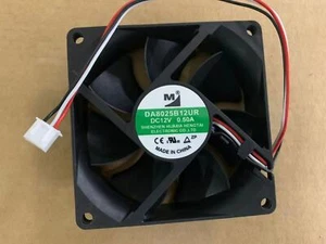 Ventilador de refrigeración de tres cables 1 PIEZA YM 8025 8CM DA08025B12UR 12V 0.50A - Imagen 1 de 4
