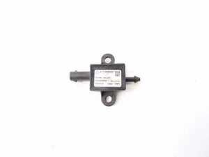 Mercedes-Benz SLK R172 2013 Airbagsensor Crashsensor Drucksensor A1729058300 - Bild 1 von 2