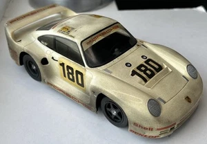 Tamiya Porsche 961 Le Mans 24 Hours 1986 bemalt & montiert motorisiert 1:24 Bausatz - Bild 1 von 24