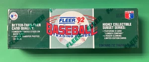 1992 FLEER BASEBALL COMPLETE FACTORY SET 732 CARDS SEALED - Picture 1 of 1