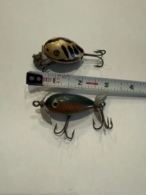 2 Vintage Fishing Lures - Shakespeare & Creek Chub - LOT of 2 See Description  - Image 1 of 4