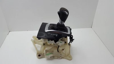 Conjunto de palanca de cambios automática Mazda 3 2016 Mazda3 Foto 1 de 4