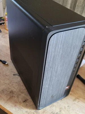 HP OmniDesk Tower PC AMD Ryzen 7 8700G W11H 32GB RAM 1TB SSD Ryzen AI - Image 1 of 4