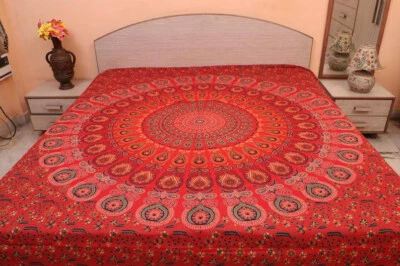 Sábana bajera roja impresa estilo pavo real con 2 fundas de almohada juego de cama indio Foto 1 de 4