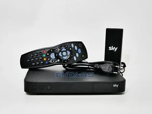 Sky HD COMBO Decoder mit integriertem Digital T2 Modell: ZH4110NS - Bild 1 von 4