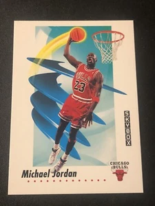 1991-92 Skybox Michael Jordan #39 HOF - Picture 1 of 2