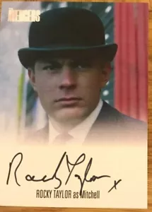 COLECCIÓN COMPLETA DE LOS VENGADORES SERIE 3: TARJETA DE AUTÓGRAFO: ROCKY TAYLOR AVRT1 - Imagen 1 de 1