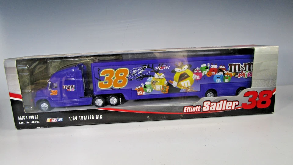 2006 Winners Circle M & M Elliott Sadler 1:64 Purple Trailer Rig  #40883 NRFB - Image 1 of 4
