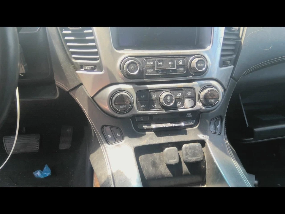 Chevrolet Suburban 1500 2015-2017 identificación montada en el tablero de control de temperatura 23251607 Foto 1 de 4