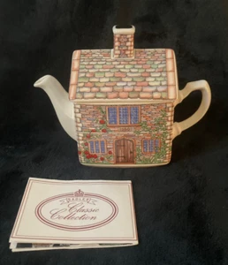 Vintage Sadler "17th Century Cottage" Teapot Porcelain Made in England - Picture 1 of 7