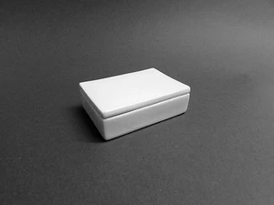 PORCELLANA - SCATOLA RETTANGOLARE SQUAD - 11x8xH3cm - Picture 1 of 1