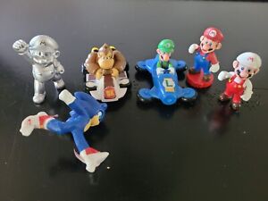 Jakks Nintendo Super Mario Silver MARIO 2.5"  and other Mario Action Figures
