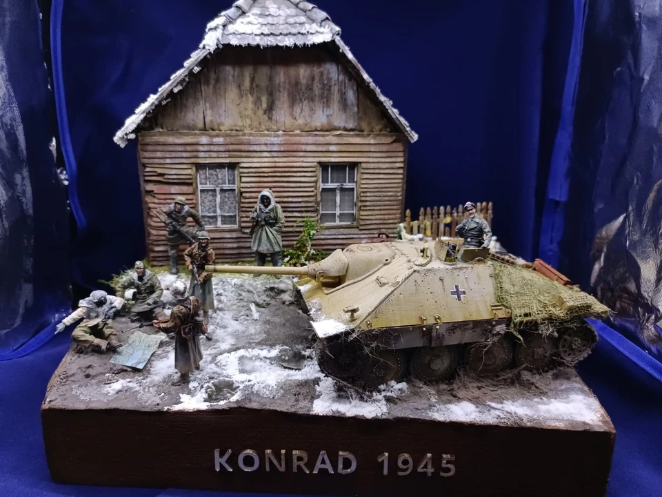 1:35 Diorama Germania ww2 montato e dipinto a mano - Immagine 1 di 4