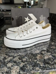 Converse Chuck Taylor All Star Lift Platform Ox Leather sneakers 560251F Sz 6.5 - Picture 1 of 6
