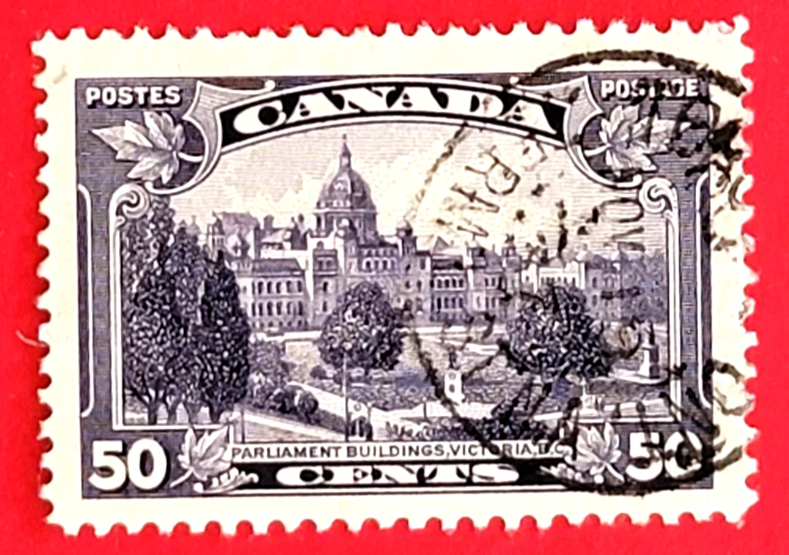 Canada Stamp 226 "Parliament Victoria BC" Used - Image 1 of 1