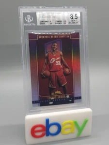 2003 FLEER SHOWCASE LEGACY COLLECTION #130 LEBRON JAMES ROOKIE RC /125 BGS 8.5 - Picture 1 of 2