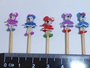 Hand Made Figures (5) On A Stick f2 Dolls House Miniature Nursery Toy - Picture 1 of 1