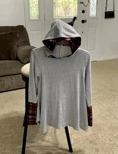Sudadera con capucha mediana a cuadros para mujer - Imagen 1 de 3