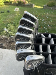 Callaway X2 Hot Iron Set *PW-4Iron* Project X Regular Flex (RH) - Picture 1 of 24