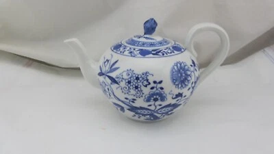 Tetera de cebolla azul Hutschenreuther con tapa Foto 1 de 4