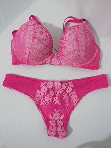 Neu mit Etikett Victoria's Secret Dream Angel rosa Blumenmuster Spitze Push Up BH 32C & Tanga S - Bild 1 von 7