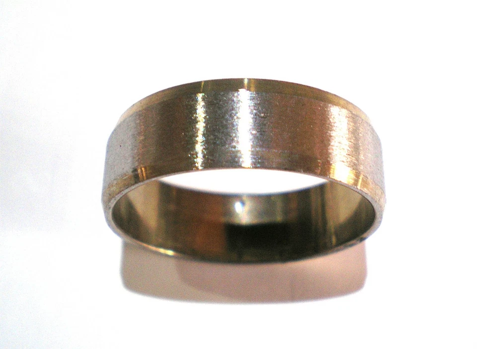 金色/银色不锈钢表带婚礼/订婚戒指,适用于男士和女士,尺寸 9.5 — 第 1/1 张图片