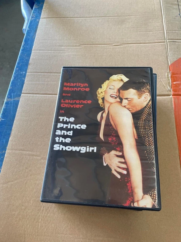 The Prince and the Showgirl DVD 1957 Marilyn Monroe very good condition dvd r1 - image 1 of 1