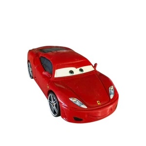 Disney Pixar World Of Cars Supercharged Ferrari F430 1:55 Michael Schumacher - Bild 1 von 6