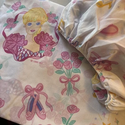 Vintage 1995 Barbie Ballet Floral Music Twin Size Flat & Fitted Sheets Pillow C. - Image 1 of 4