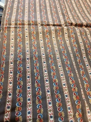 Tecido de algodão vintage cinza azul vermelho folhas de carvalho Joan Kessler para tecidos Concord - Imagem 1 de 3