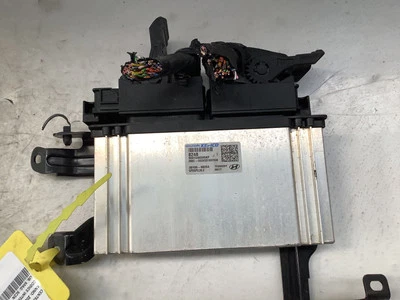 CENTRALINA MOTORE PER HYUNDAI i20 Serie 39106-08254 Benzina 1.2 (20>) - Immagine 1 di 4