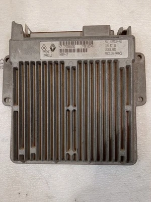 7700104481 centralina motore RENAULT CLIO I FASE I II B C57 1991 141555 - Immagine 1 di 4
