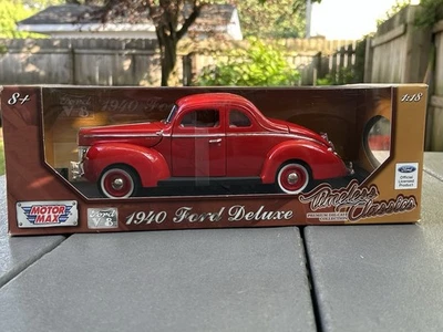 Motor Max American Classics 1940 Ford Deluxe Red 1:18 Die Cast Collectible Car - Image 1 of 4