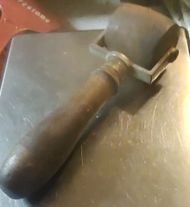 VTG Ink Wooden Roller With Wooden Handle - Picture 1 of 7