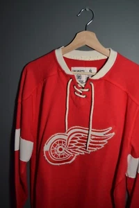 NHL CCM Reebok Detroit Red Wings Hockey Pullover Crew Neck Sweatshirt - Size S - Picture 1 of 8